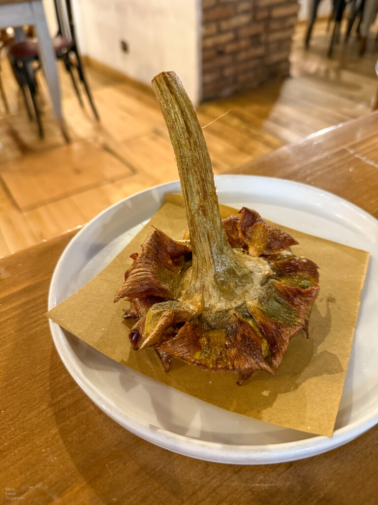 Fried artichoke